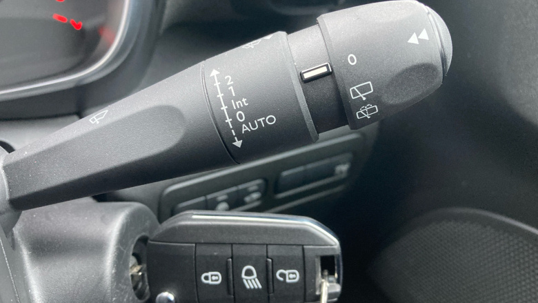 Citroen C3 Aircross 1.2 PureTech 110 Shine 5dr Petrol Hatchback